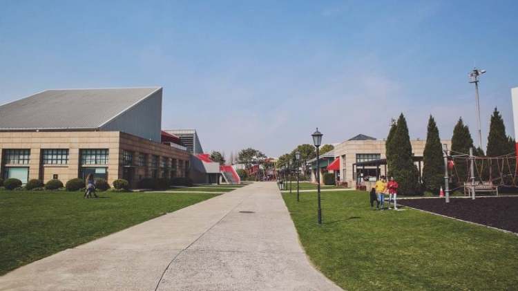 上海美國外籍人員子女學校(浦東校區(qū))