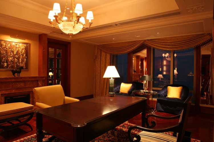 廣州富力麗思卡爾頓酒店