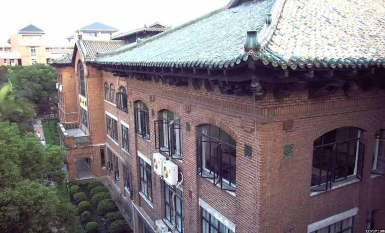 廣州市真光中學(xué)（白鶴洞校本部）