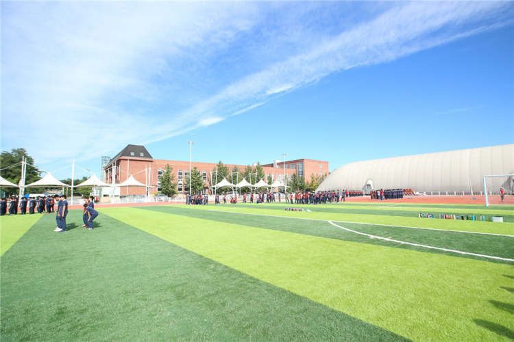 海淀外國語實(shí)驗(yàn)學(xué)校