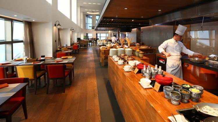 南京金奧費(fèi)爾蒙酒店全日餐廳