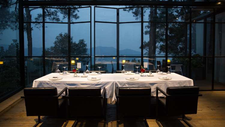 南之山書(shū)店·Le N法餐廳