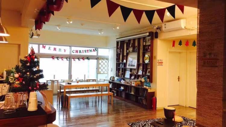 重慶東十三區(qū)青年旅舍