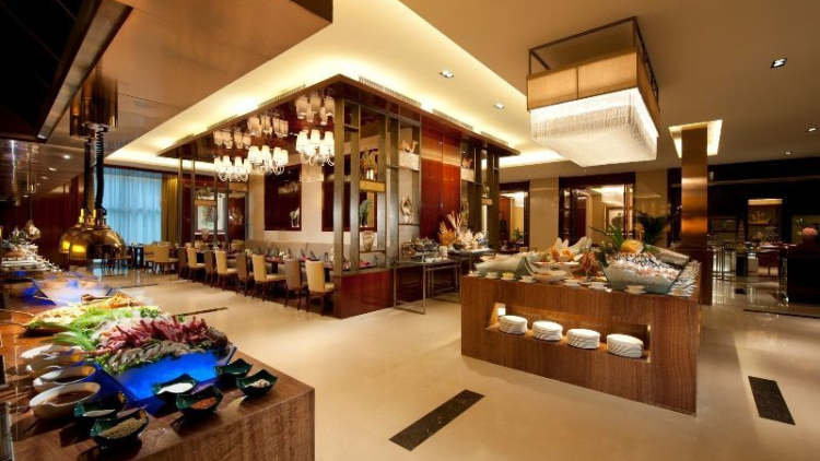 富力希爾頓酒店自助餐廳