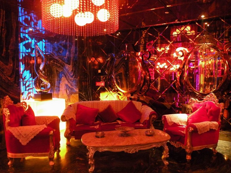 青島商務(wù)KTV-青島商務(wù)KTV預(yù)訂-青島市商務(wù)KTV訂房