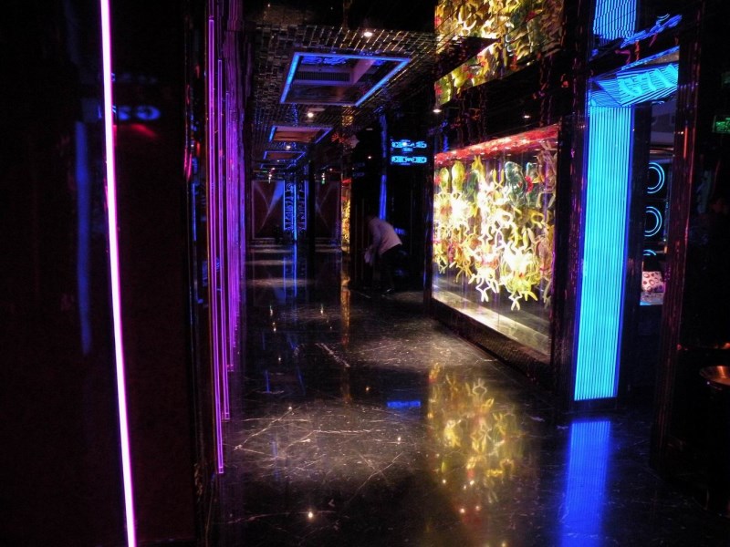 西安雁塔最好夜總會-西安雁塔十大夜總會預定排行榜