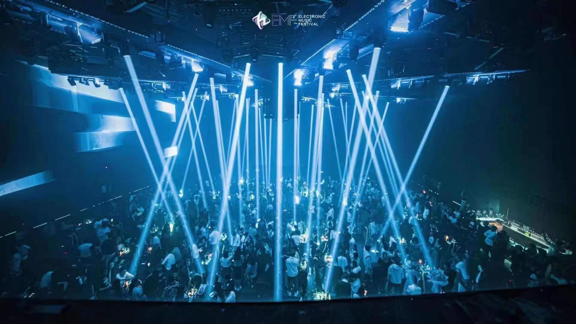 沈陽(yáng)高檔KTV-沈陽(yáng)高檔商務(wù)KTV