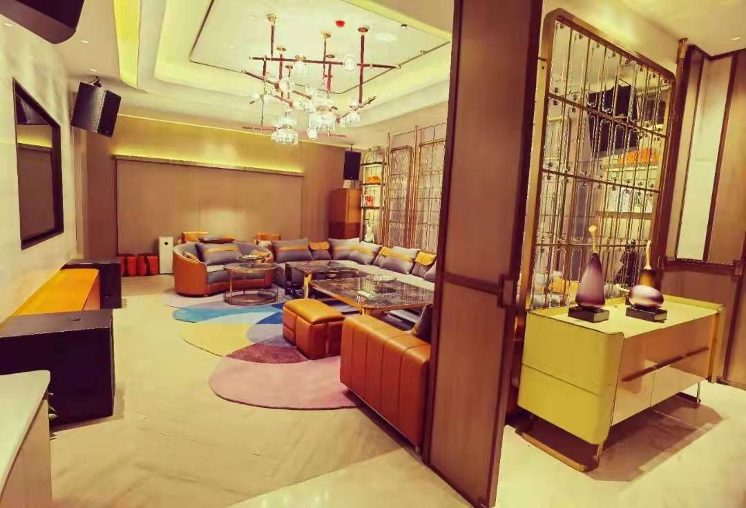 佛山高端夜總會(huì)有什么推薦、哪家夜總會(huì)比較好玩