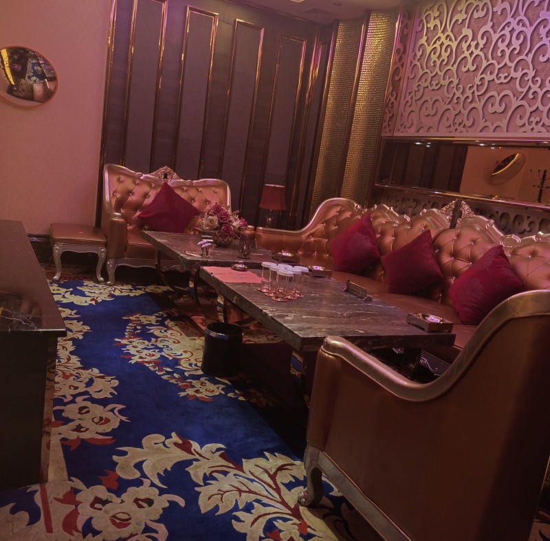 鄭州十大高端商務(wù)KTV排名，這幾家讓你迷醉夜生活