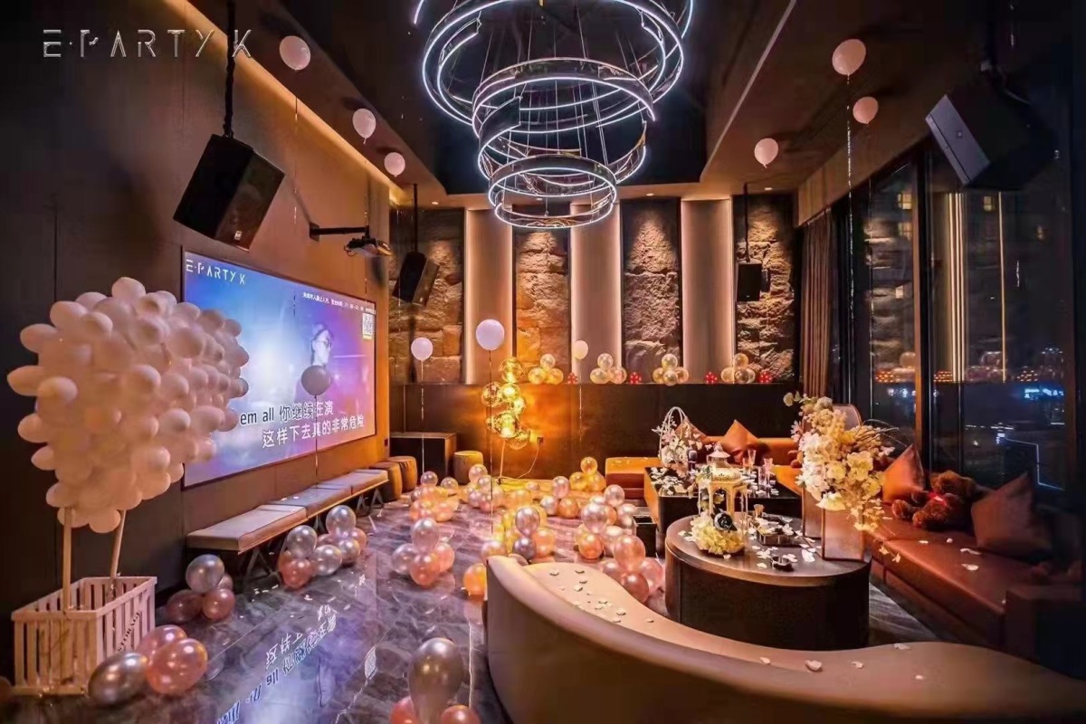 重慶十大高端夜總會(huì)排行榜，此文告訴你快樂(lè)在哪里