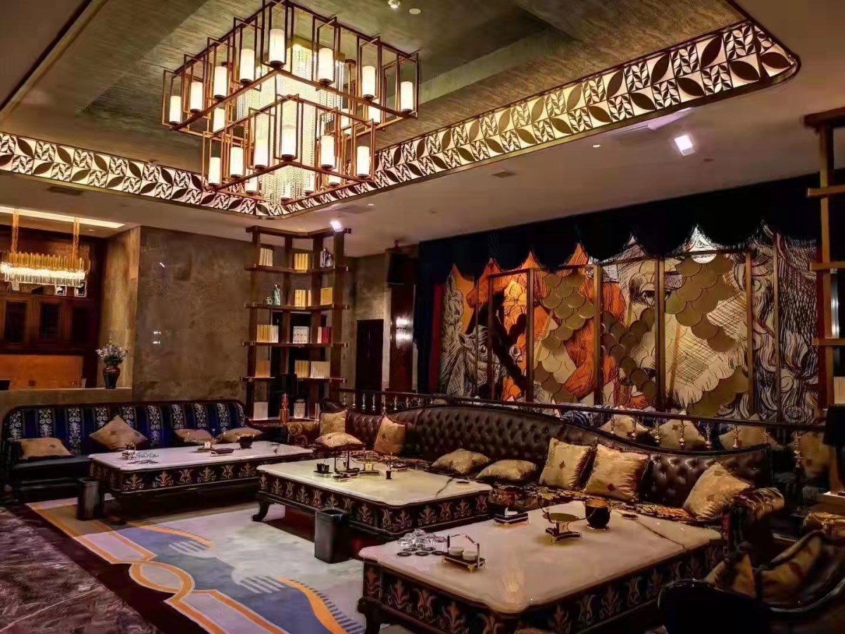 烏魯木齊希爾頓酒店KTV夜總會(huì)