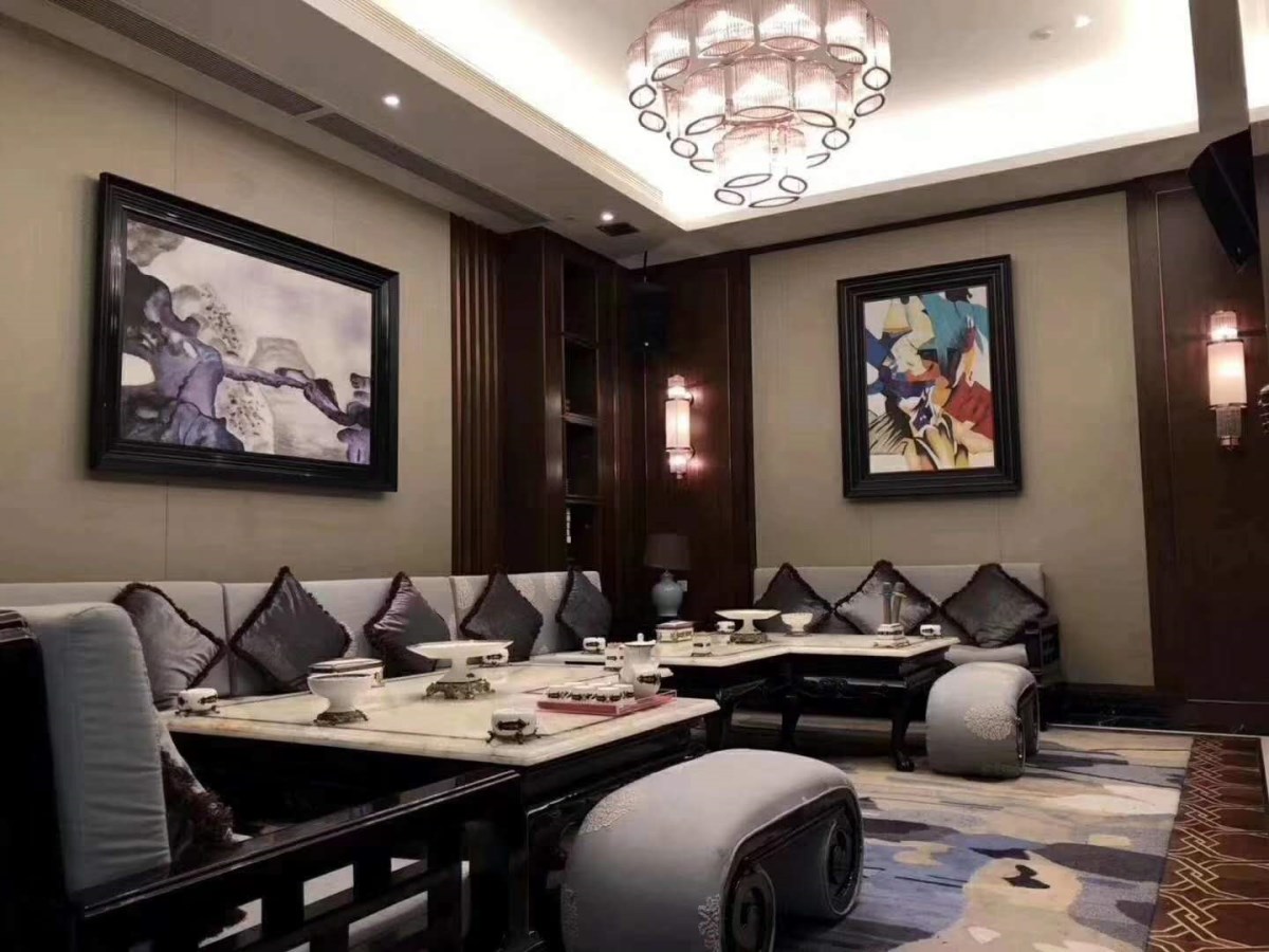 烏魯木齊南航明珠國(guó)際酒店KTV夜總會(huì)