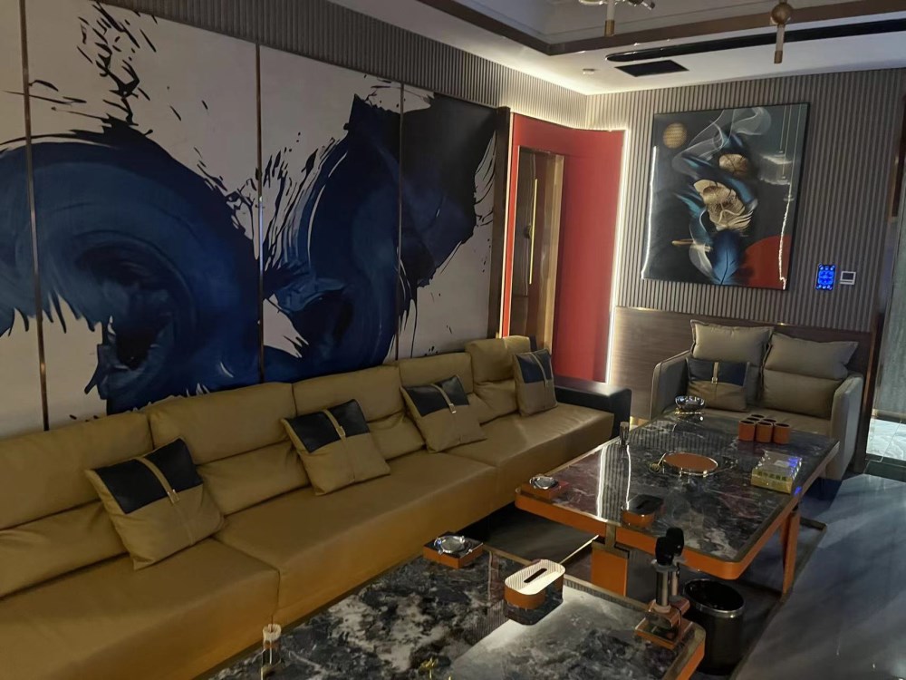 廣州KTV預(yù)訂，廣州KTV包廂預(yù)訂電話