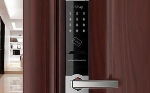 長(zhǎng)沙雨花區(qū)開(kāi)鎖公司-長(zhǎng)沙雨花區(qū)開(kāi)鎖24小時(shí)電話(huà)