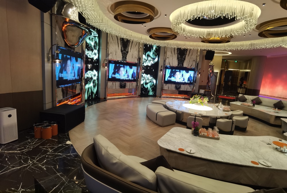 上海最頂級的夜總會是哪個，外灘萬利當之無愧的第一