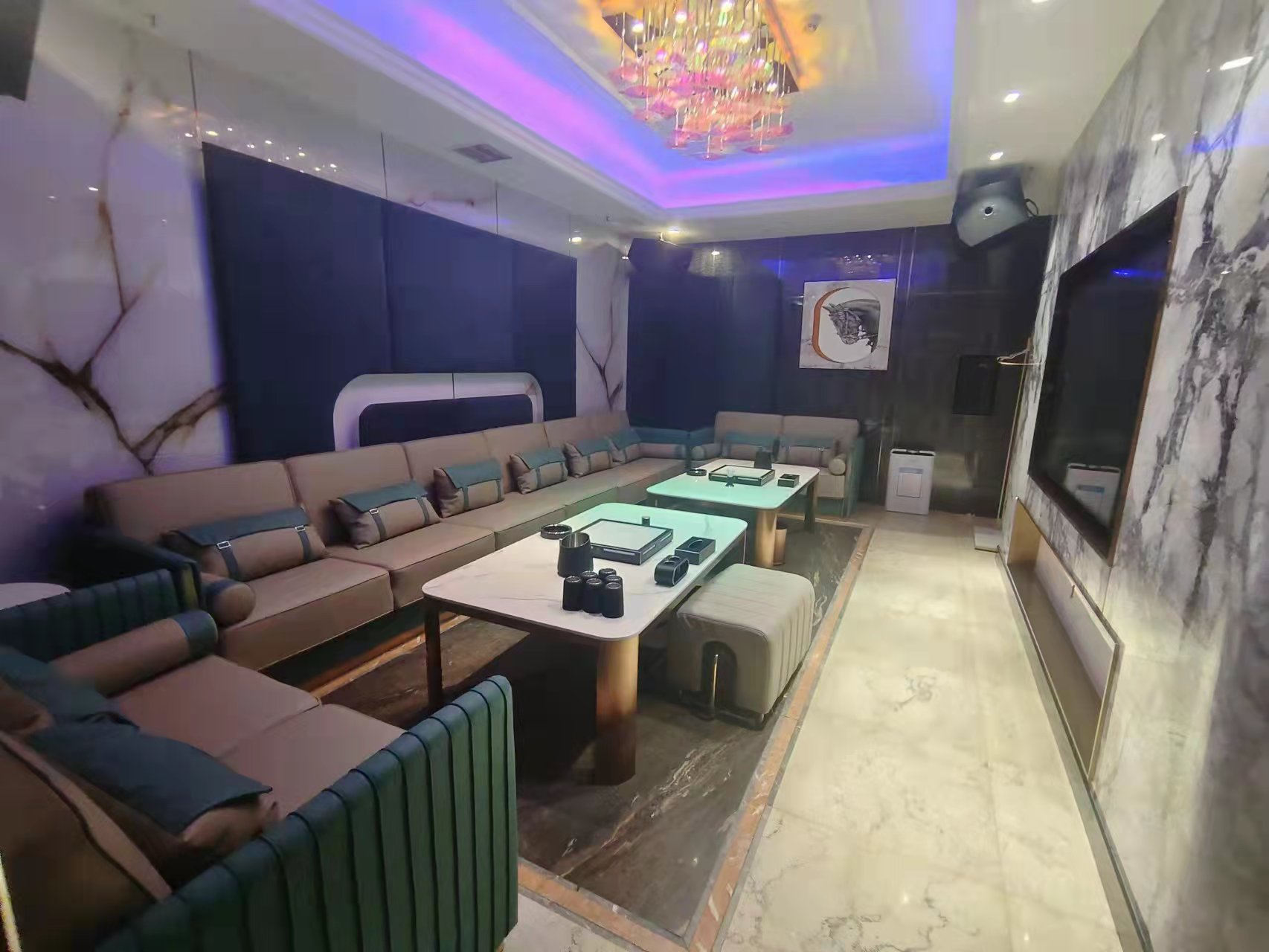 武漢夜總會哪家好，最好的夜總會都在這兒