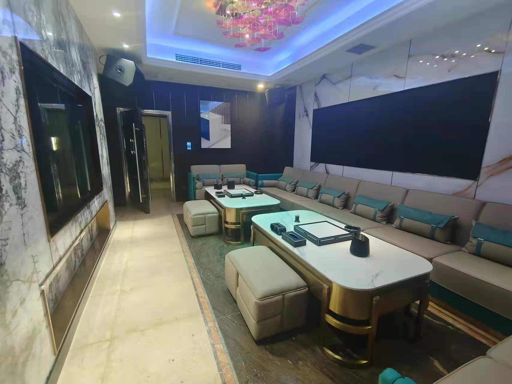 武漢最全十大夜總會排名，武漢十大好玩夜總預(yù)訂