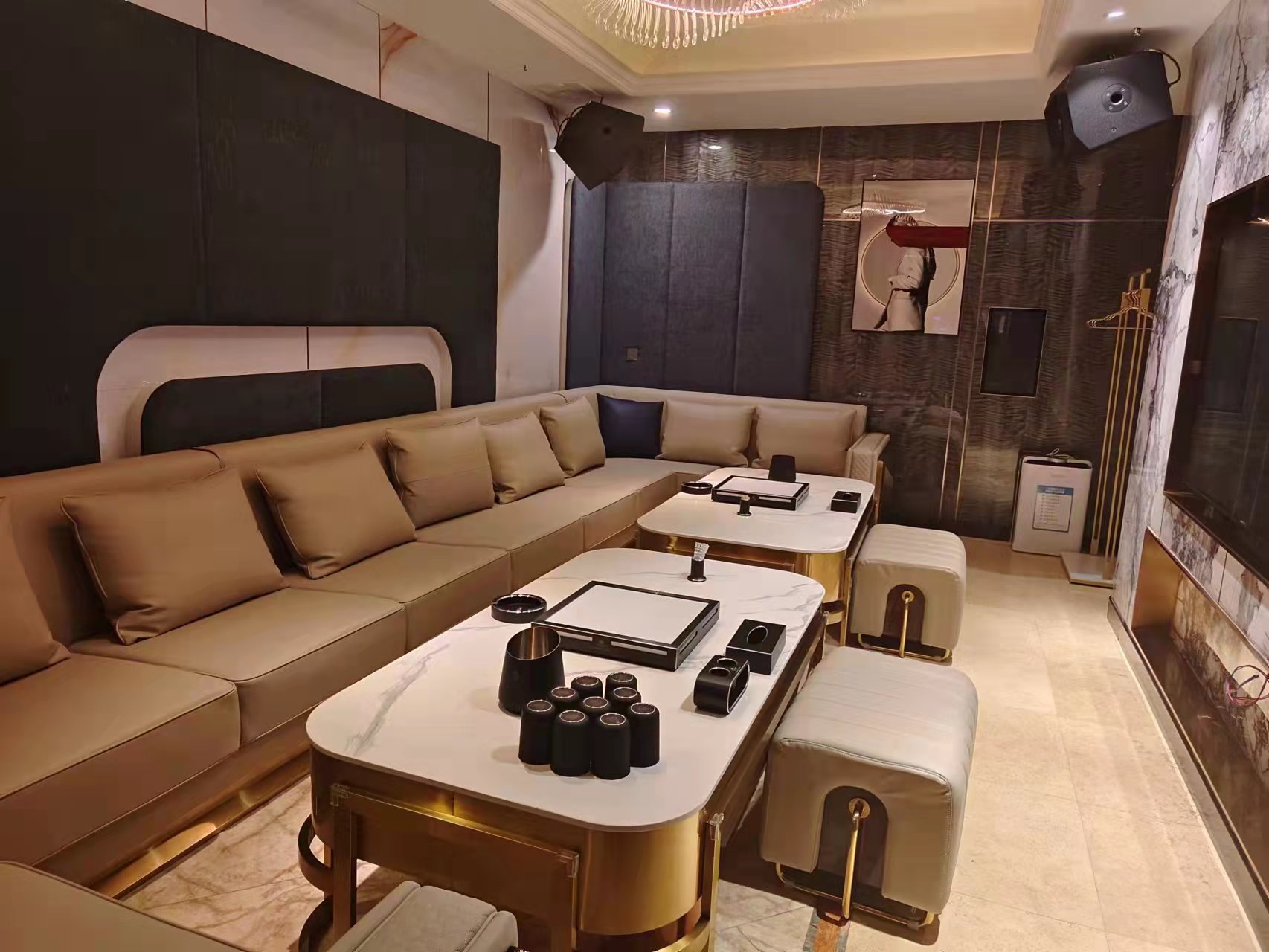 合肥最豪華的夜總會(huì)三大排名，合肥哪家夜總會(huì)檔次高