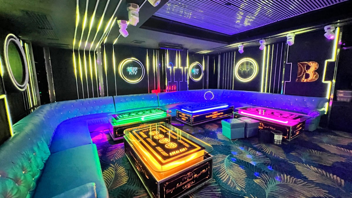 南充BACK后花園商務KTV