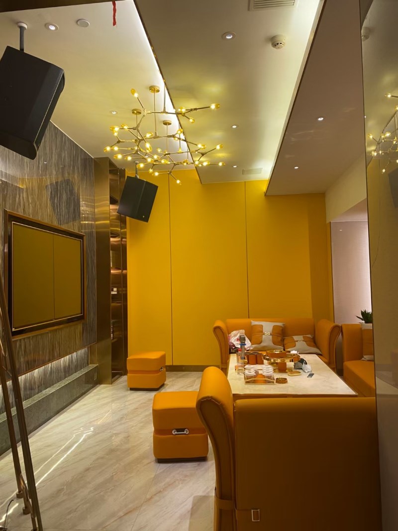 商丘千豪星輝商務(wù)夜總會(huì)