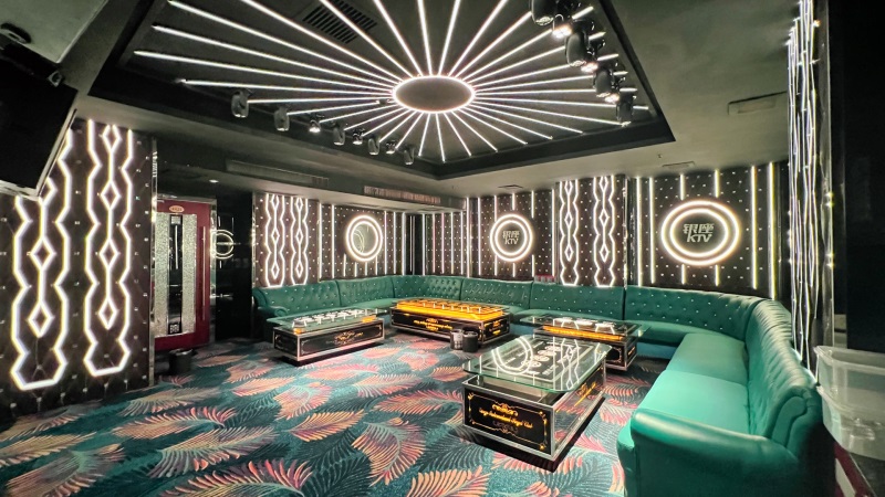 遵義光輝歲月娛樂會(huì)所