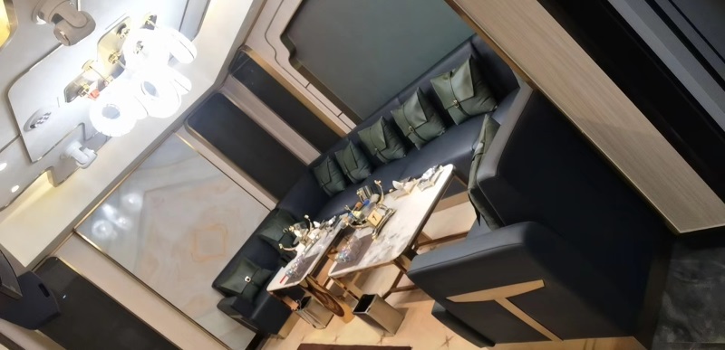 宜昌繽紛年代KTV夜總會(huì)