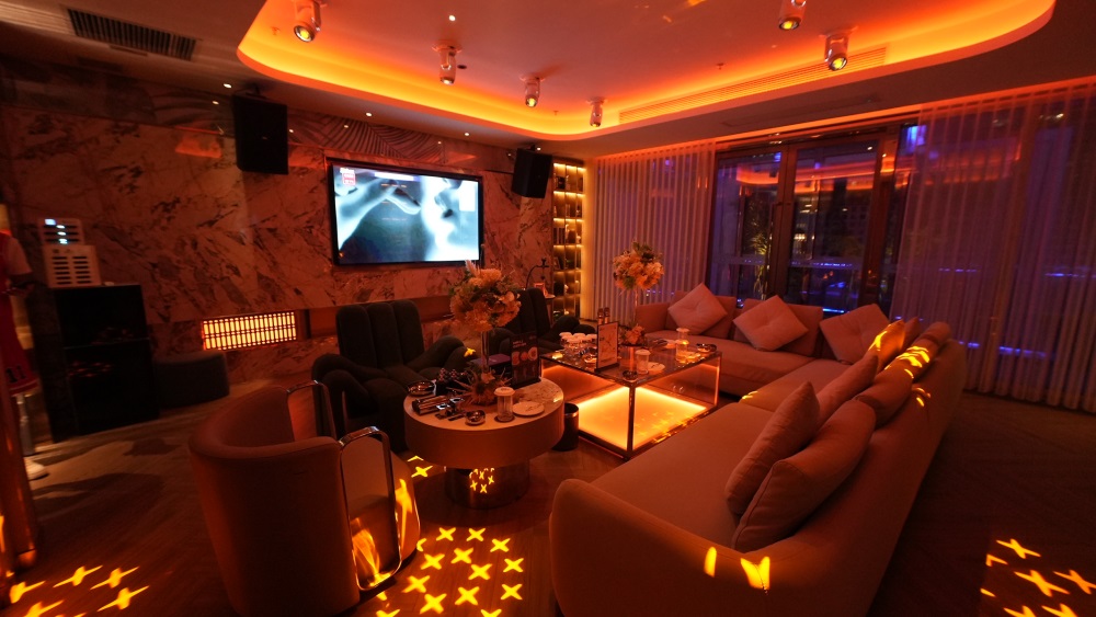 麗江十大商務KTV排行榜，你會帶著誰一起去呢